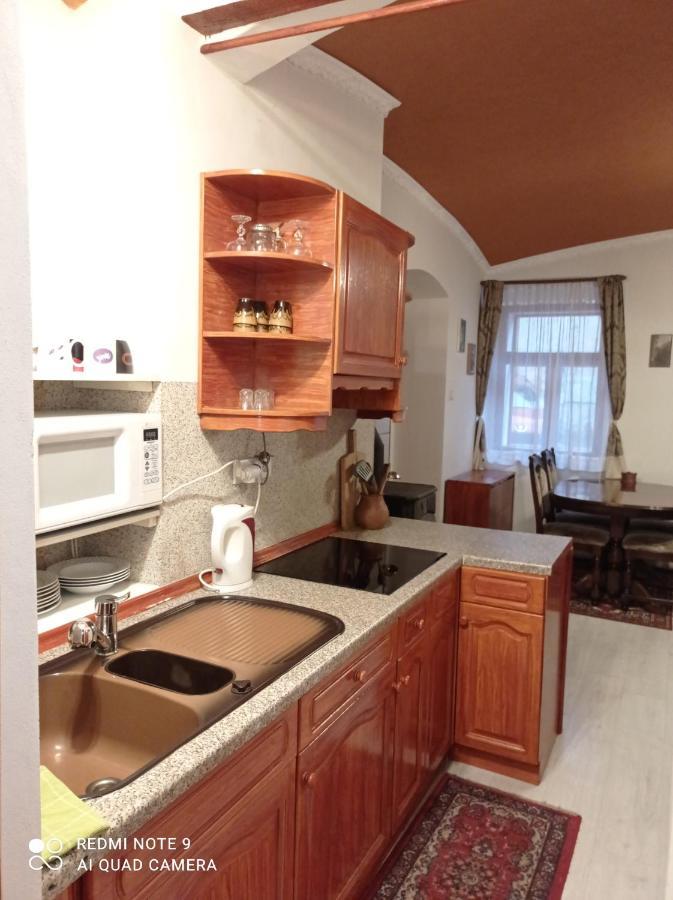 Atlantis Apartman 1 Klášterec nad Ohří Buitenkant foto